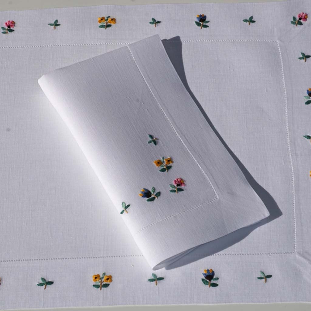 Leron Linens Cottage Garden Placemats & Napkins