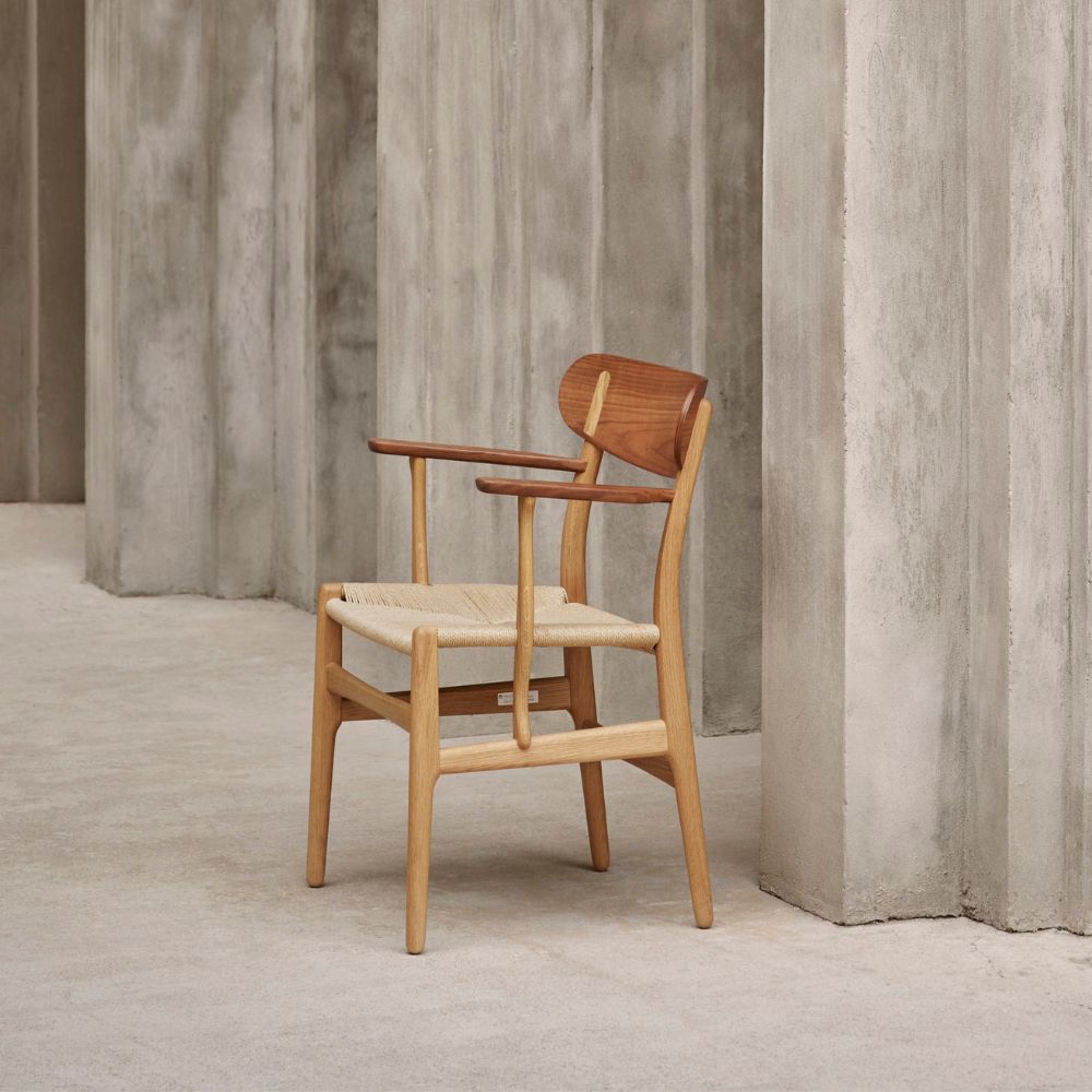 geluk Huh cijfer Carl Hansen Wegner CH26 Dining Chair | Palette & Parlor | Modern Design