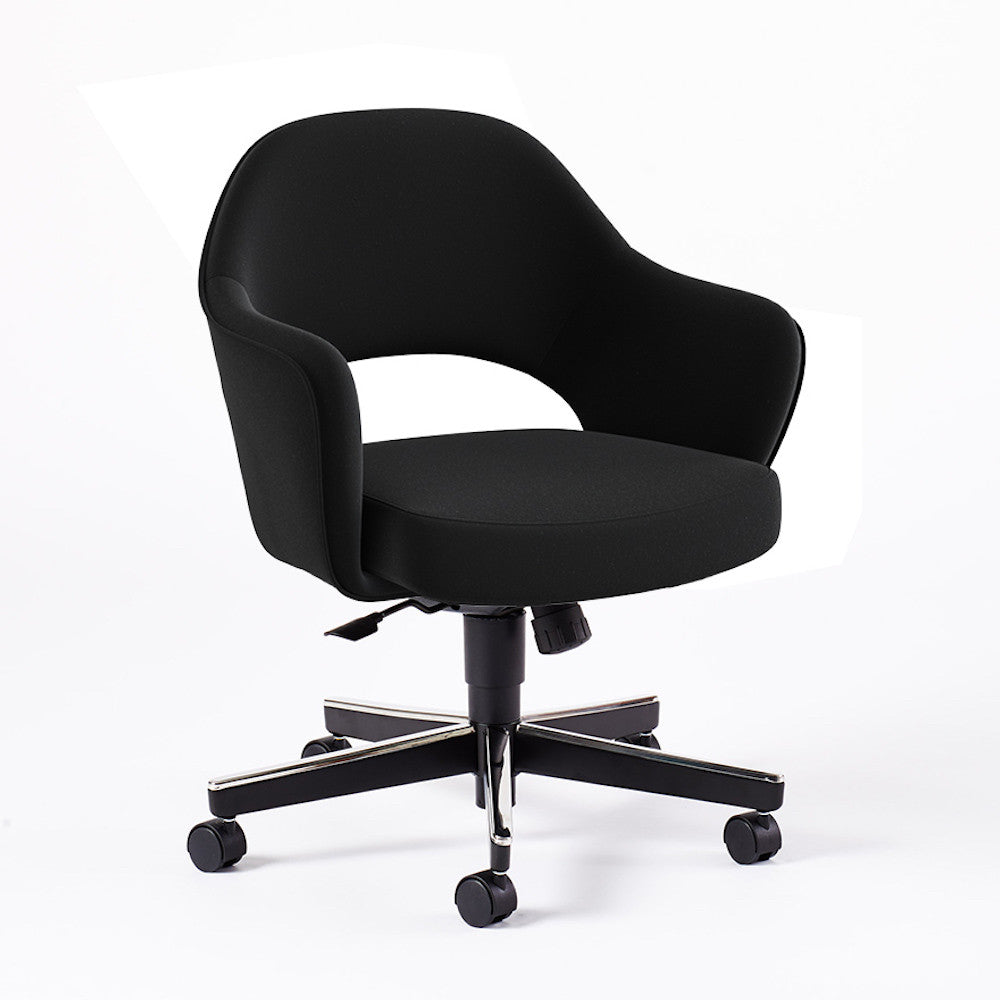 Saarinen Executive Arm Chair With Swivel Base Palette Parlor