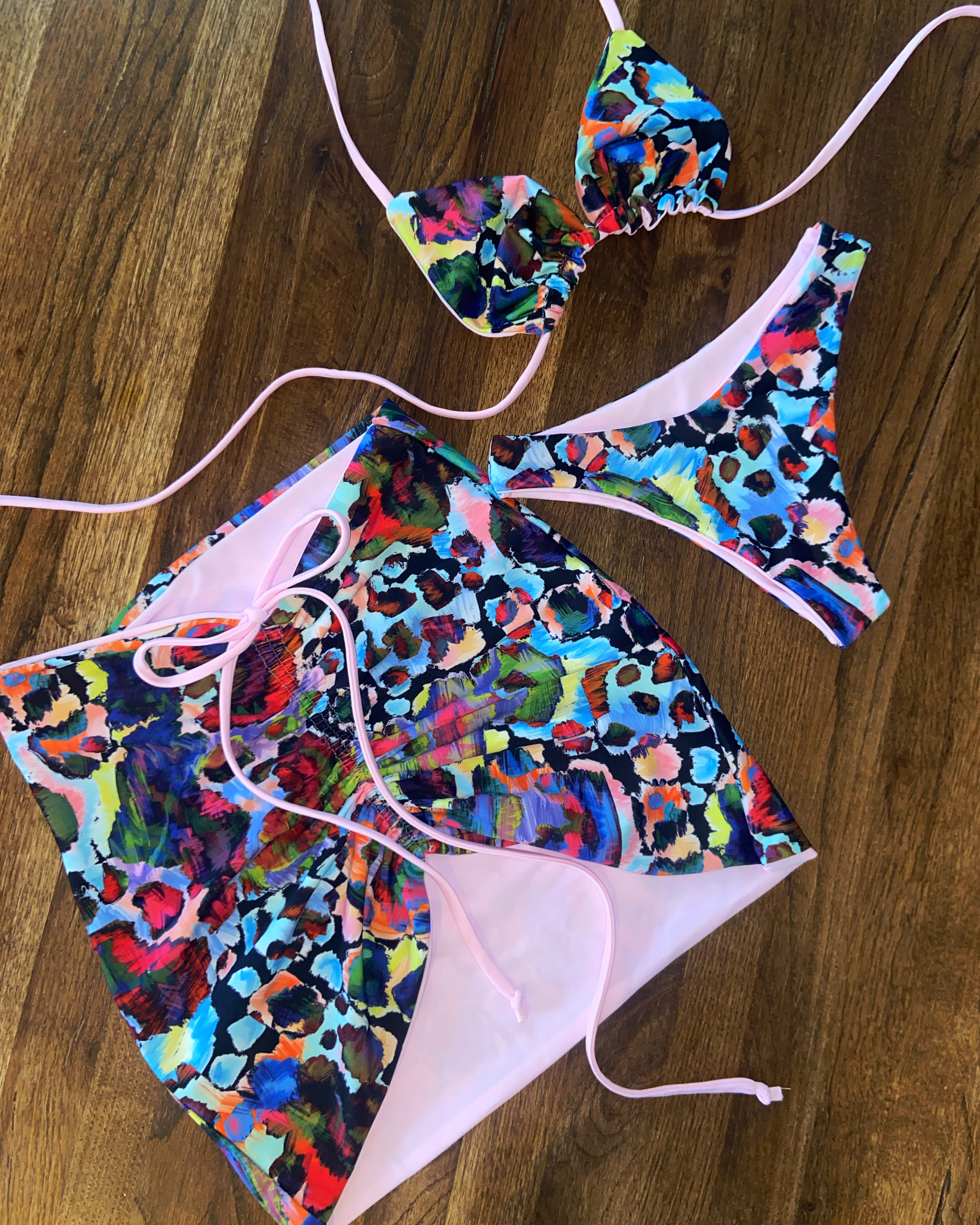 Scribble Set – Issey Swimwear