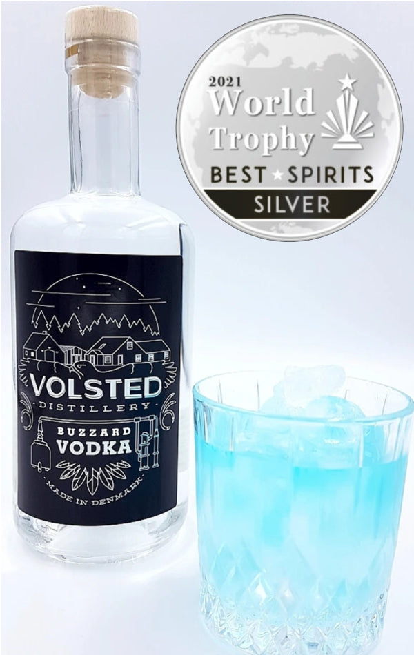 Se Buzzard Vodka hos volsteddistillery.com