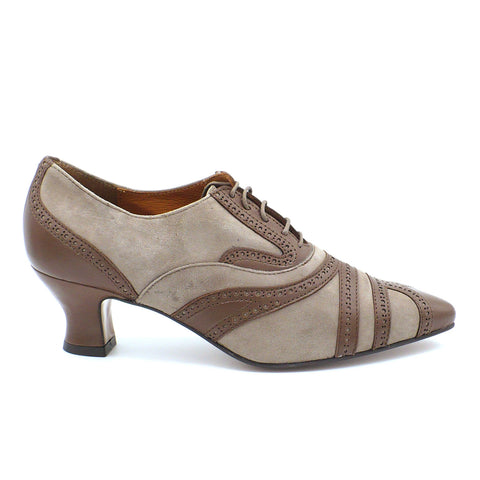wide width vintage shoes