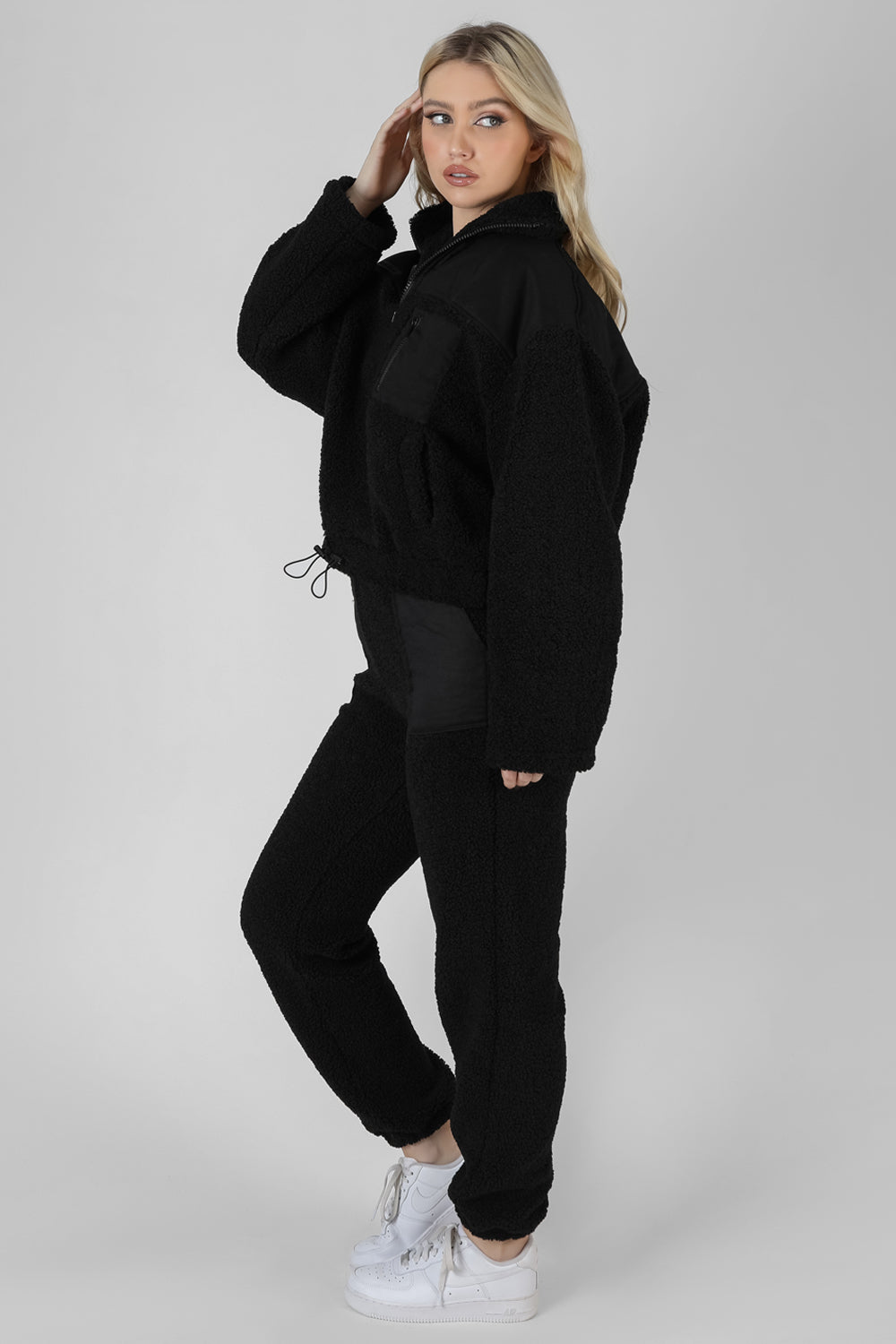 Half Zip Contrast Borg Pullover Black