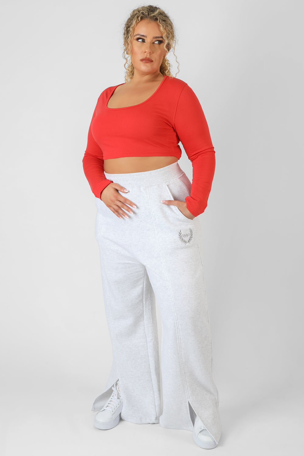 Curve Scoop Neck Long Sleeve Crop Top Red