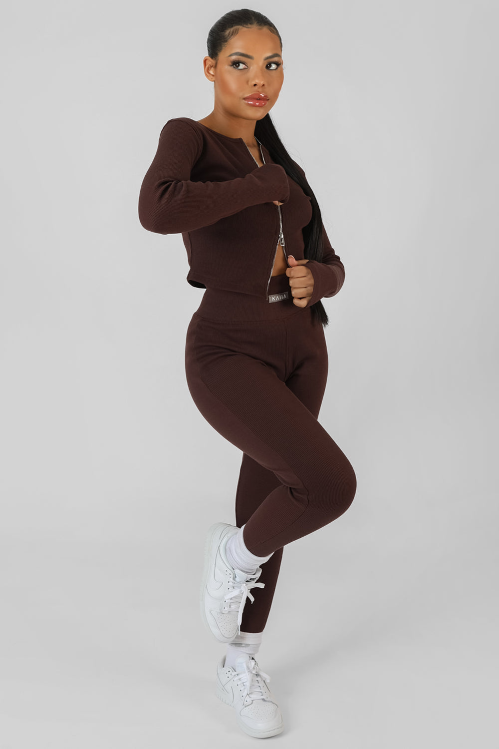 Double Ended Zip Kaiia Sport Top Chocolate