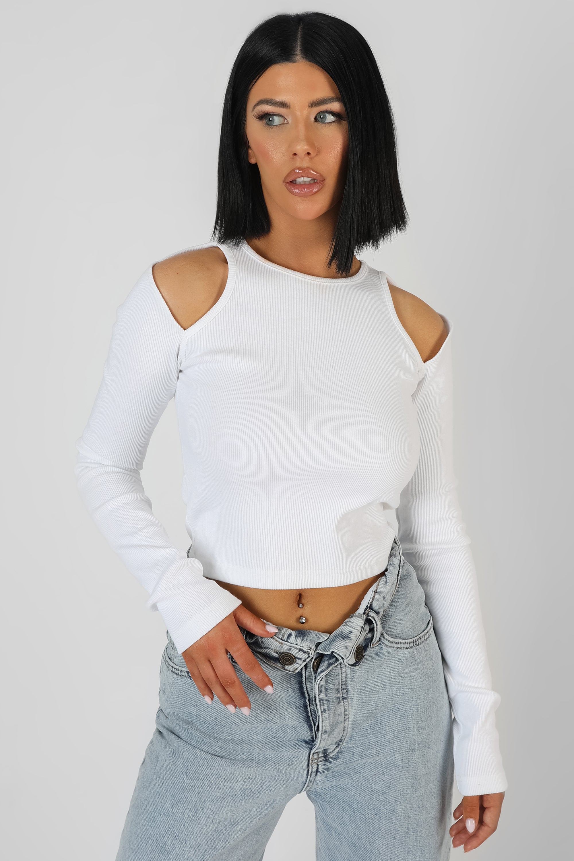 Cut Out Shoulder Top Ecru