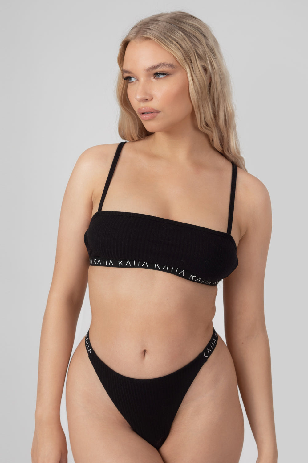 Kaiia Elastic Rib Strappy Back Bra Black