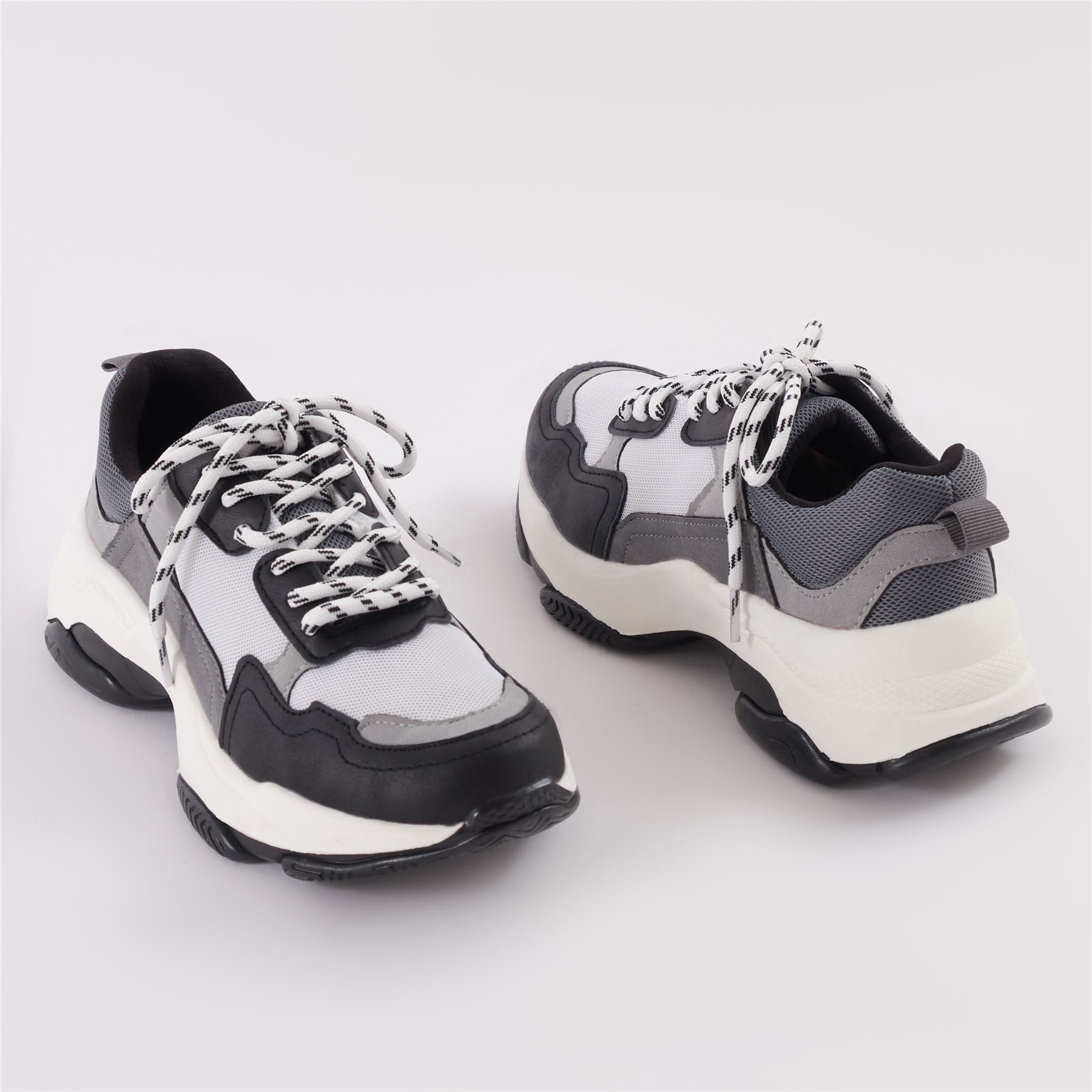 Amfo Chunky Trainers in Black & White