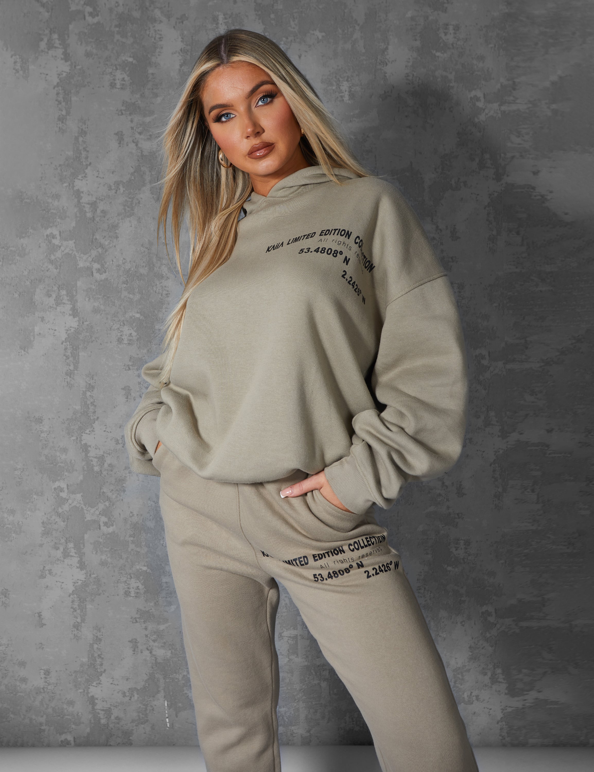 Curve Off-Set Text Hoodie Khaki