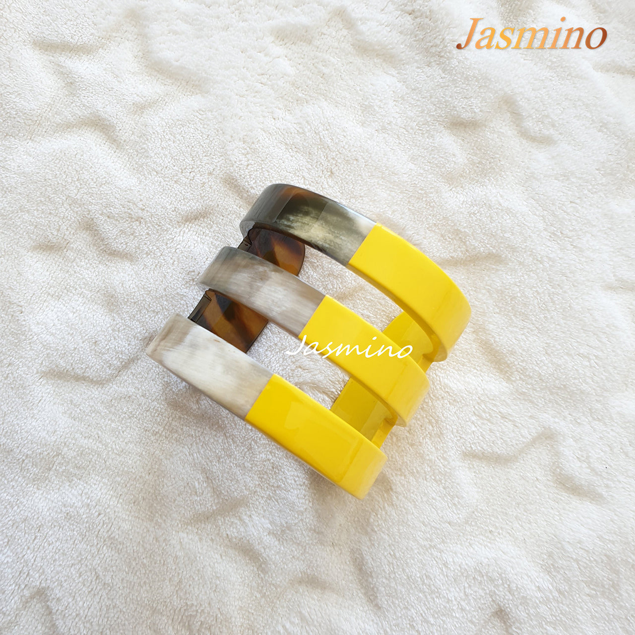 Jasmino Unique Trending Christmas Gift Cuff Bracelet Women Jewelry Made By Natural Buffalo Horn