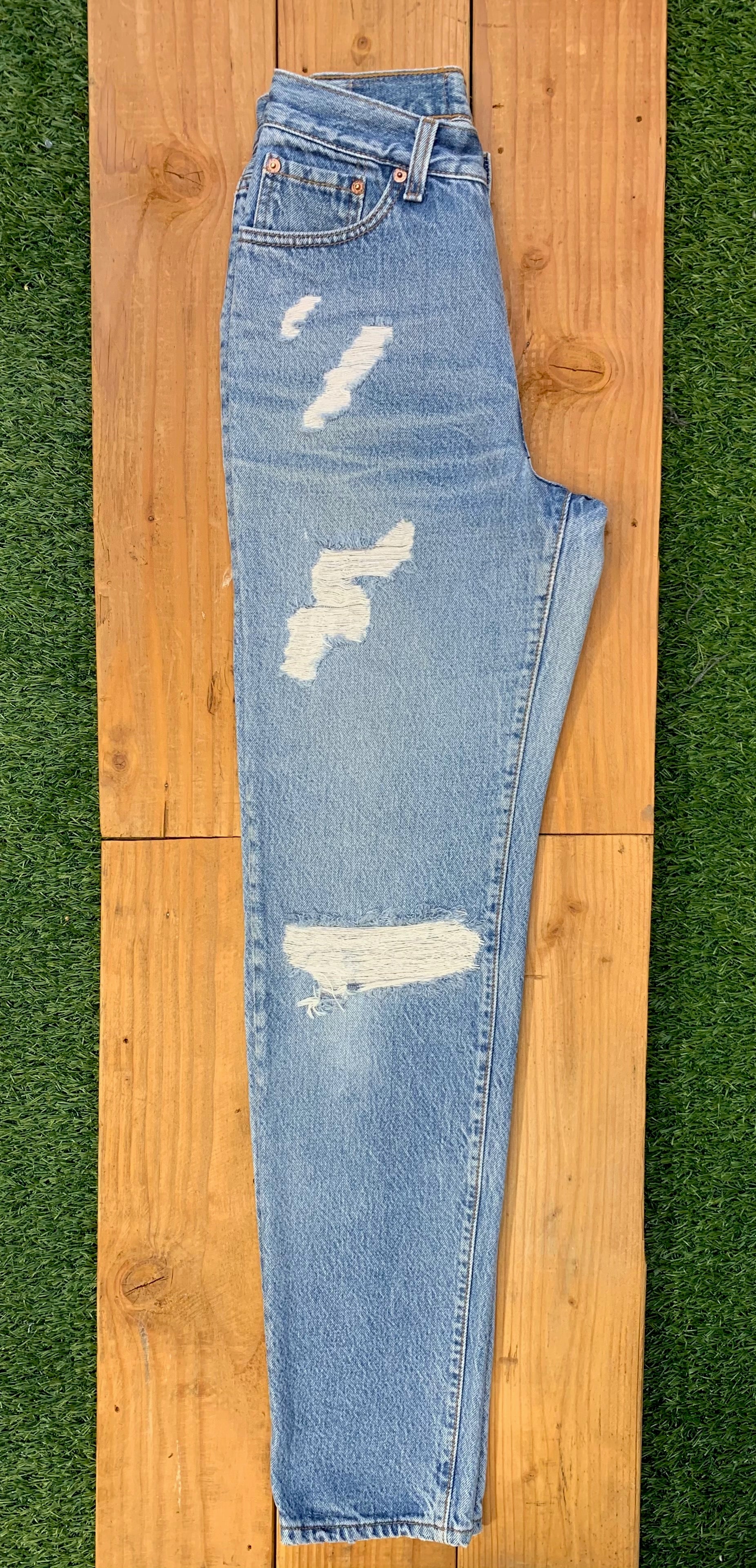 levis 501 w25