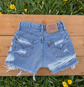 levi shorts with rips