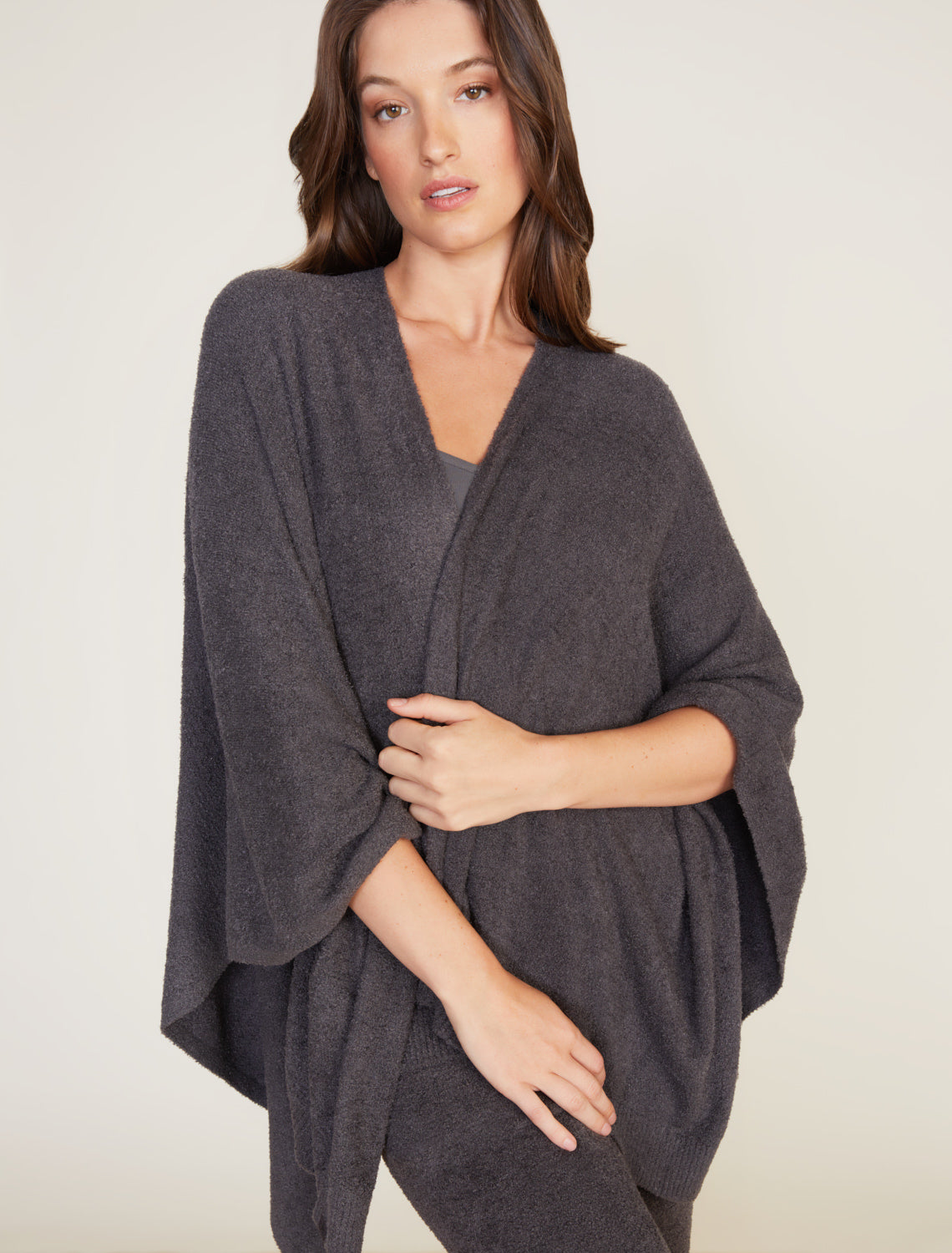 Barefoot Dreams Cozy Chic light Heathered Weekend Wrap Black