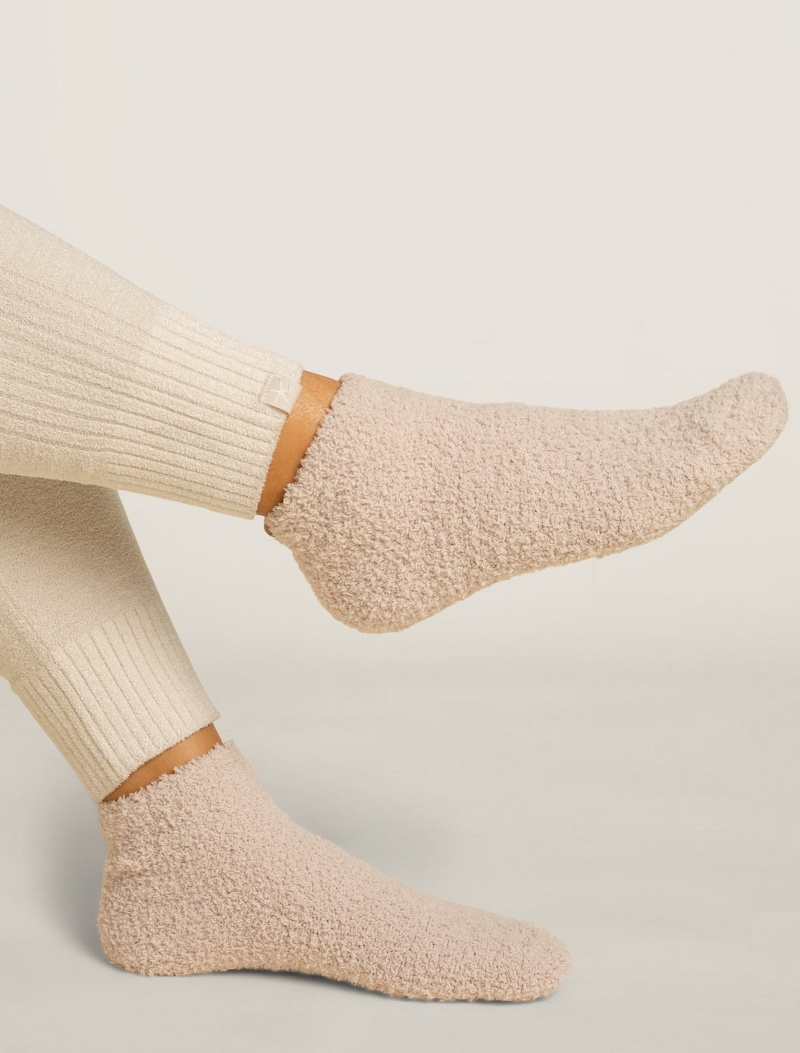 Barefoot Dreams CozyChic® Women's Herringbone Socks-Cream/Stone –  Adelaide's Boutique