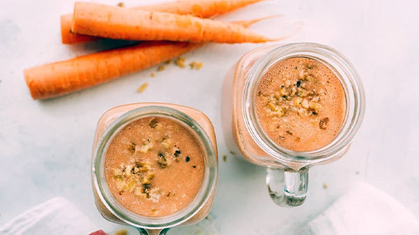 Healthy carrot smoothie 