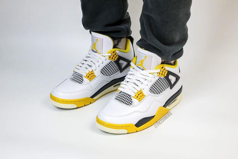 Air Jordan 4 WNNS Vivid Sulfur