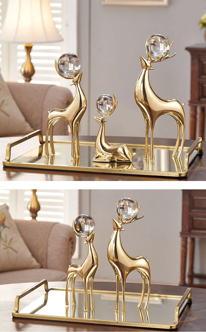 Auspicious Golden Deer Statuette Crystal Ball Embellished Copper Casting Metal Crafts Ornamental Figurines For Luxury Living Room Home Decor