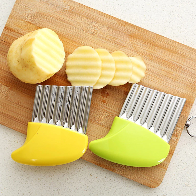 Handy Stainless Steel Crinkle Cut Potato Slicer French Fry Wavy Chips Cutter Potato Slicer Knife Vegetable Shredding Tool Kitchen Gadget Cutting Tools