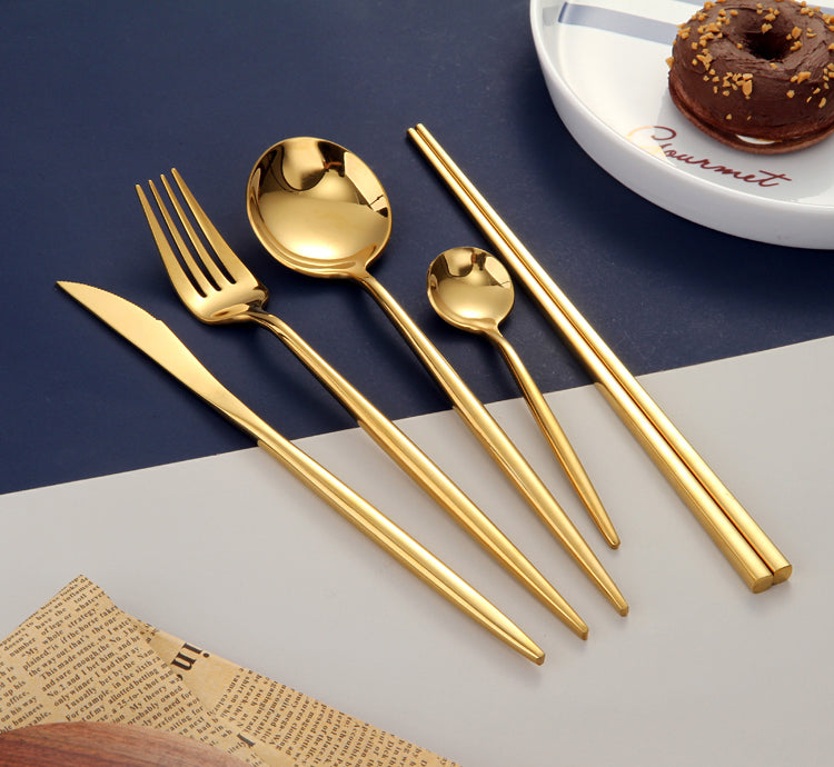 Modern Gold Cutlery Set Stainless Steel Tableware Knife Fork Dessert Spoon Teaspoon Dinnerware Contemporary Flatware Essential Designer Kitchen Accessories