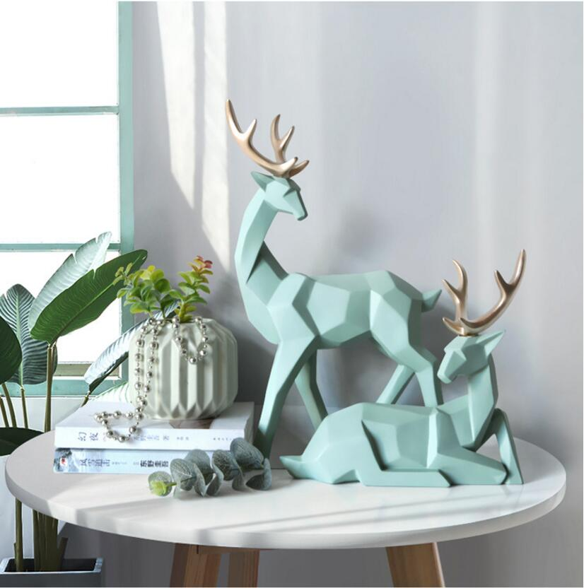 Solid Geometric Nordic Deer Statues Stylish Abstract Ornamental Resin Craft Modern Abstract Decorations For Home Living Room Office Decor