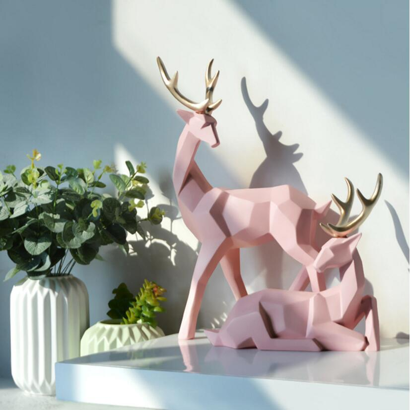 Solid Geometric Nordic Deer Statues Stylish Abstract Ornamental Resin Craft Modern Abstract Decorations For Home Living Room Office Decor