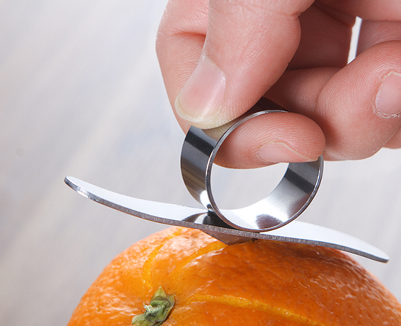 Stainless Steel Citrus Fruit Orange Peeler Gadget Skin Remover Orange Fruit Paring Tool Handy Orange Peeling Fruit Tools Kitchen Gadget Utensil