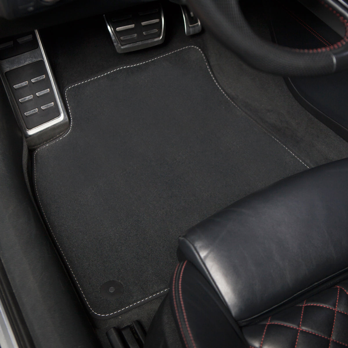 Audi Q5 (B8) Floor Mats Silver Stitching MATWISE OEM Quality Velour