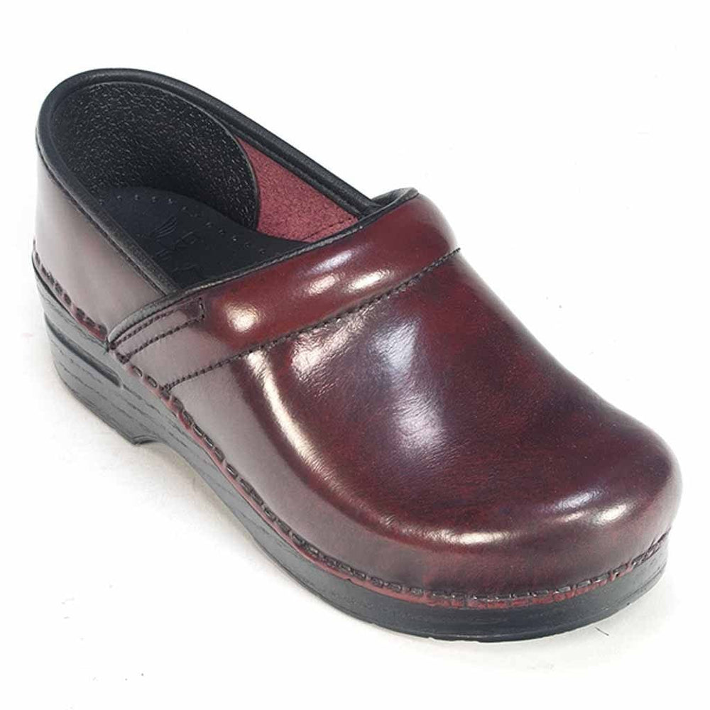Dansko Professional Nurse Shoes  Marker Patent – Scrub Pro Uniforms