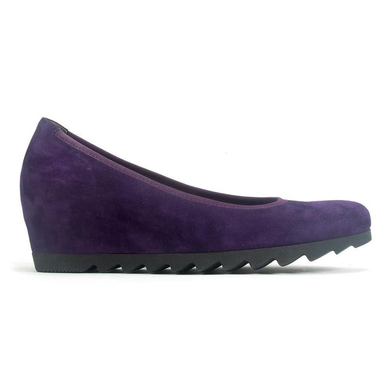 gabor slip on shoes