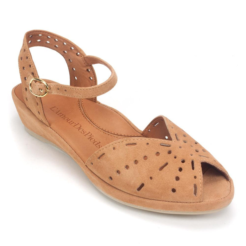 L'Amour Des Pieds Shoe | Women's Brenn Suede Peep Toe Sandal | Simons ...