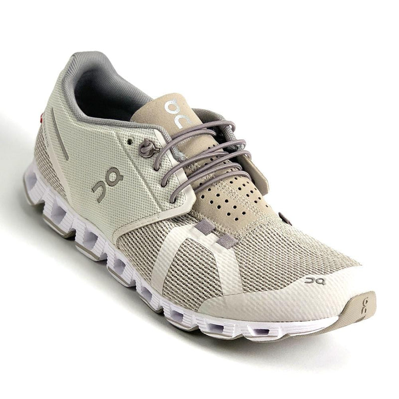 on cloud lightweight running shoe