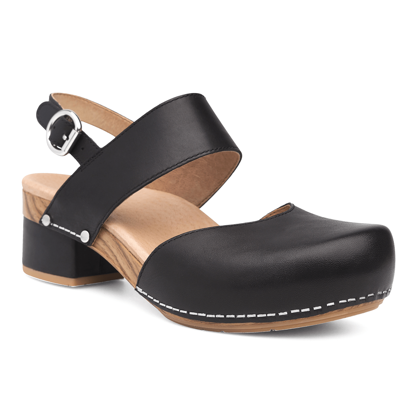 black closed toe clogs