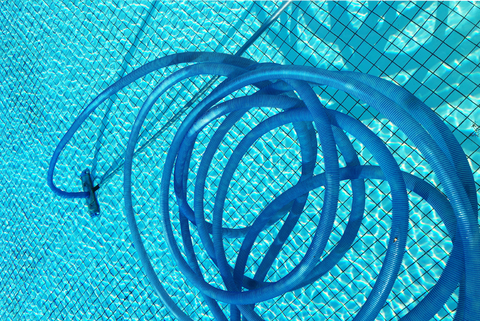 WHEN AND HOW TO OPEN UP YOUR SWIMMING POOL