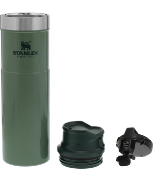 Stanley The 1.5qt Classic Legendary Water Bottle in Habitat Camo