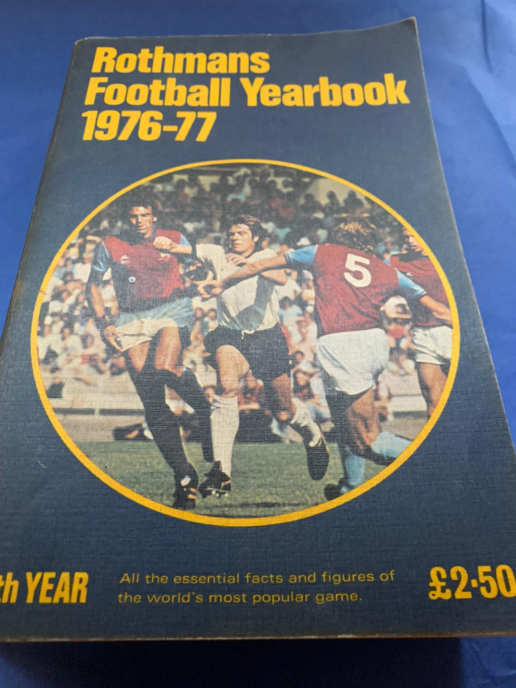 Rothmans Football Yearbook 1979-80 – Central Sports Memorabilia UK