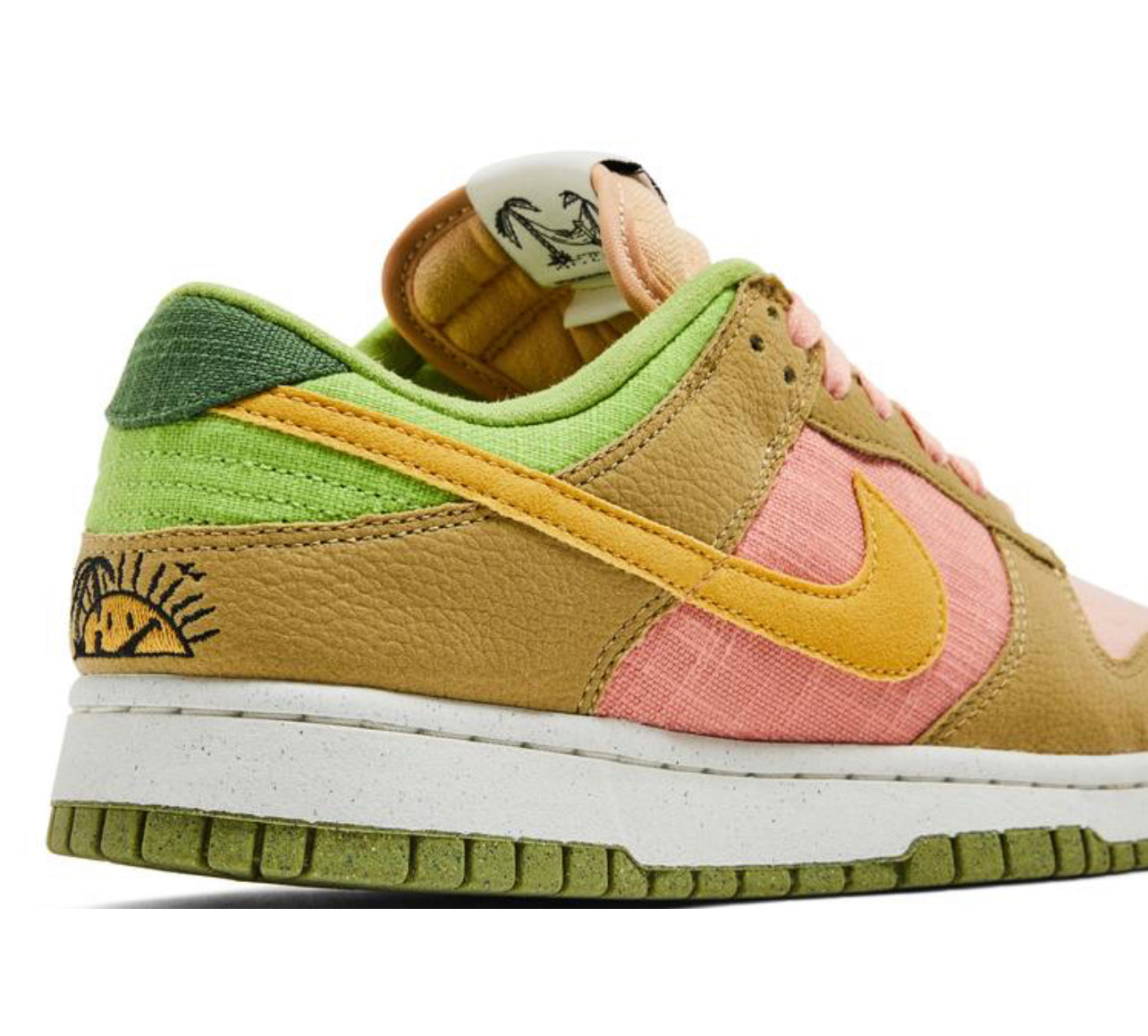 nike dunk low sun club arctic orange