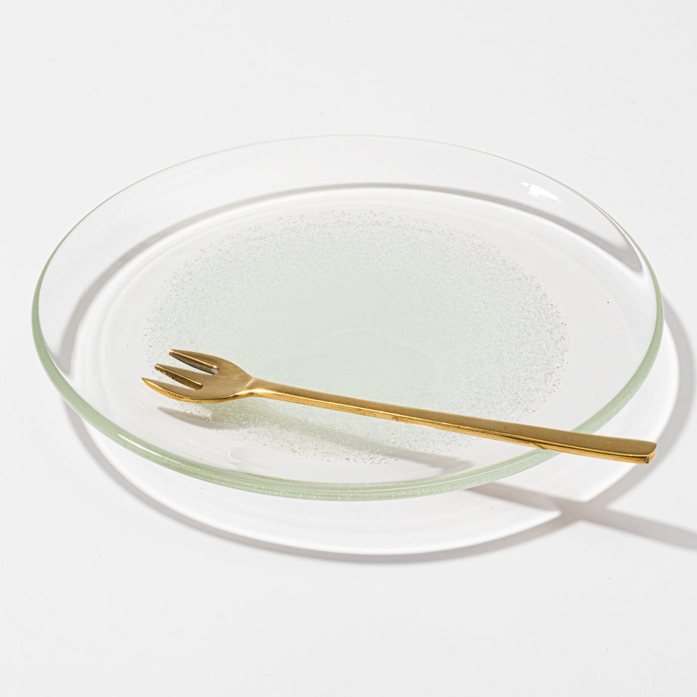 おしゃれで食卓が彩る ガラスの器 の魅力 インテリアにも最適 大人の焼き物