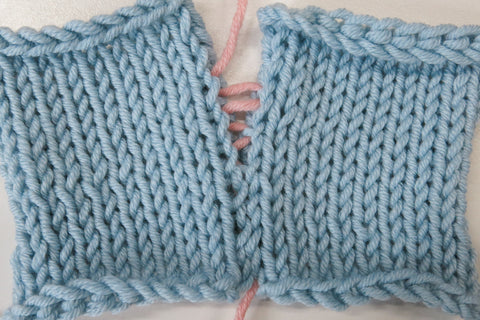 How to Knit: The BICKFORD SEAM, Flat Vertical Seaming on STOCKINETTE  Stitch