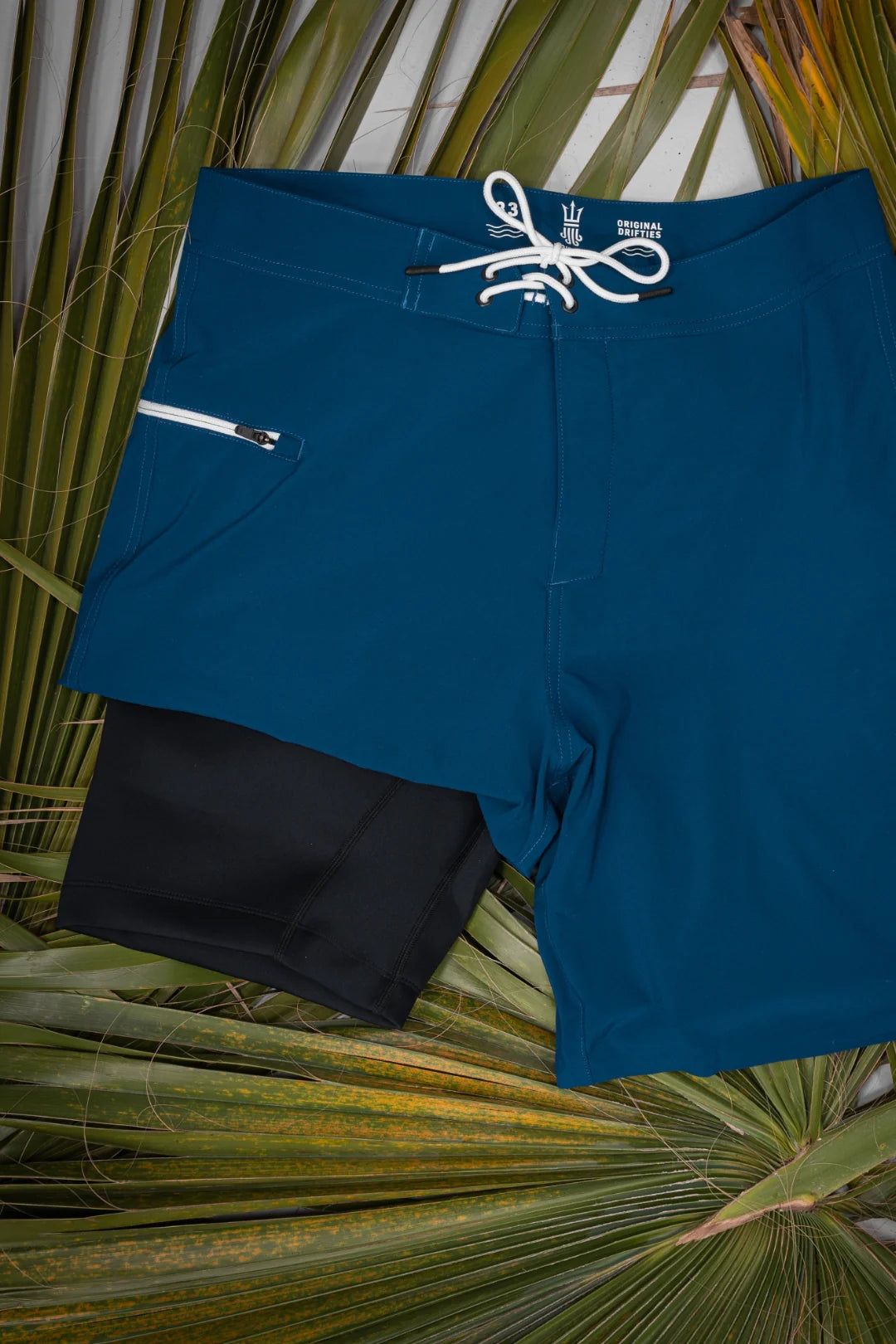 ECO WETSUIT LINED BOARD SHORTS