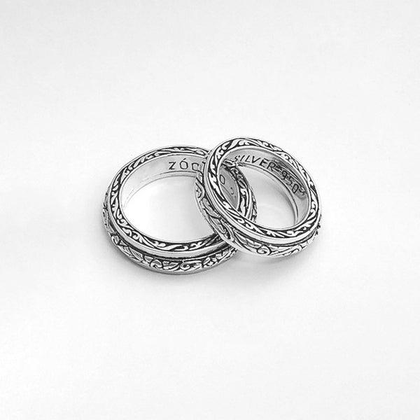 Ivy Spiral Ring Square : White CZ｜アイビー・スパイラル・リング 