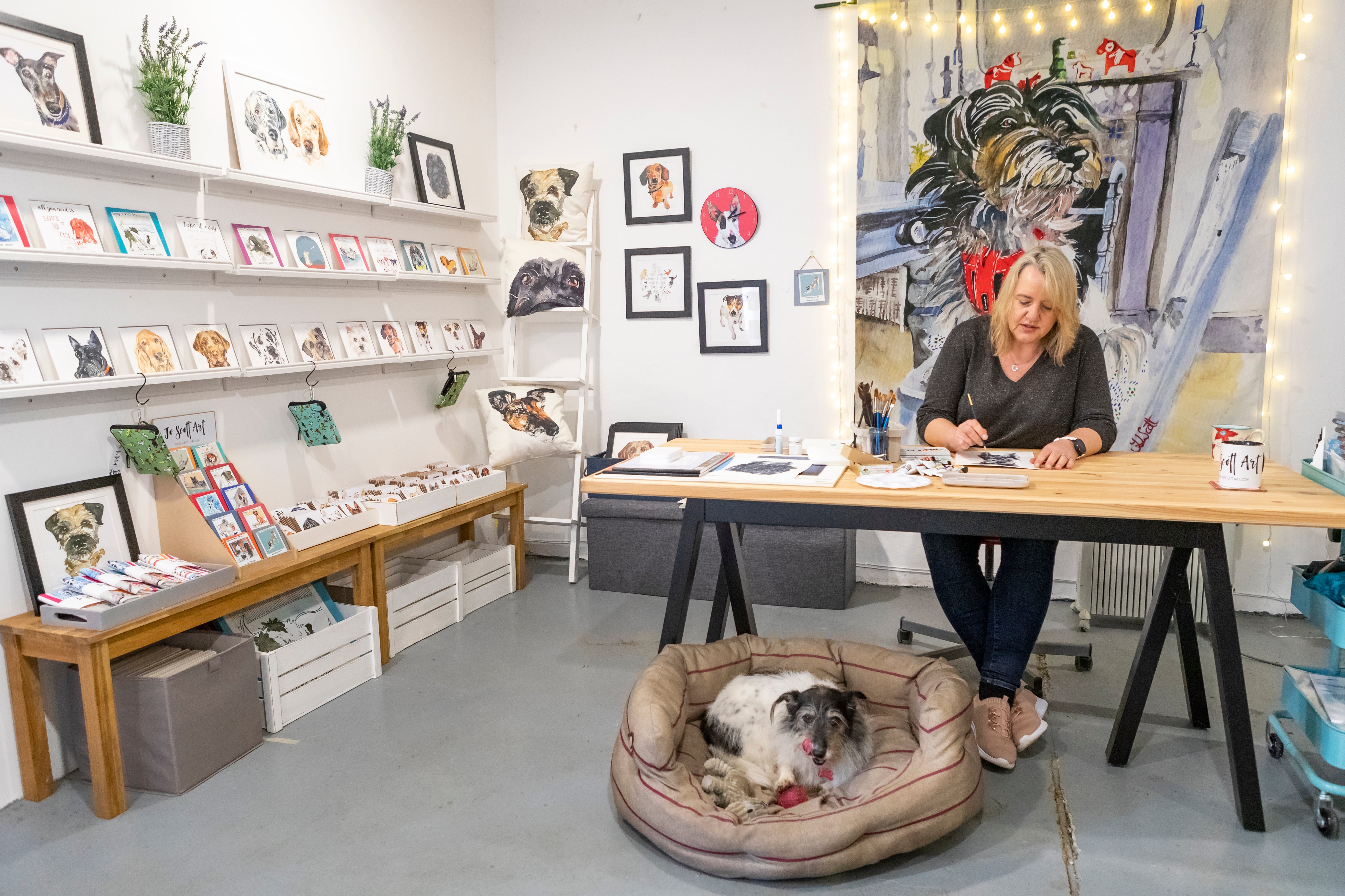 award winning artist and her dog thomasina