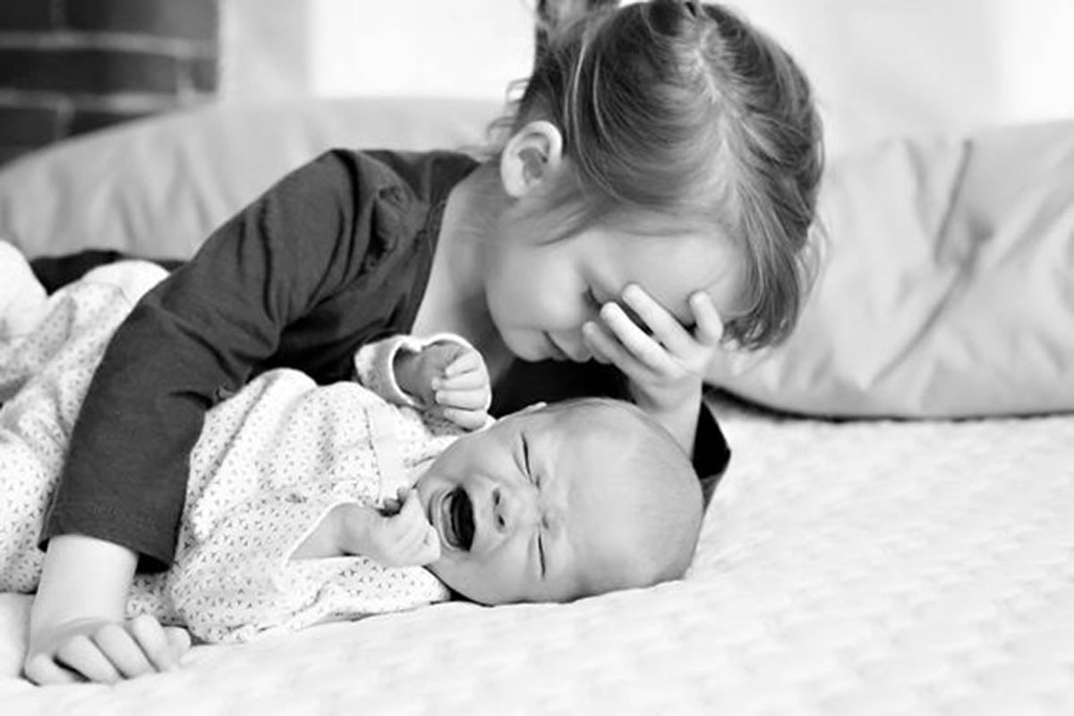 Baby Crying Next To Big Sister | Cute Baby & Sibling Photos | Baby Aspen