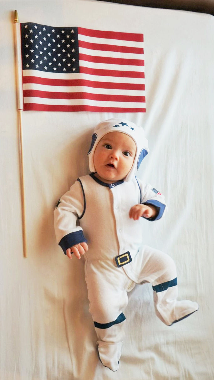  Baby Astronaut Costume | Adorable Baby Halloween Inspirations | Baby Aspen Blog