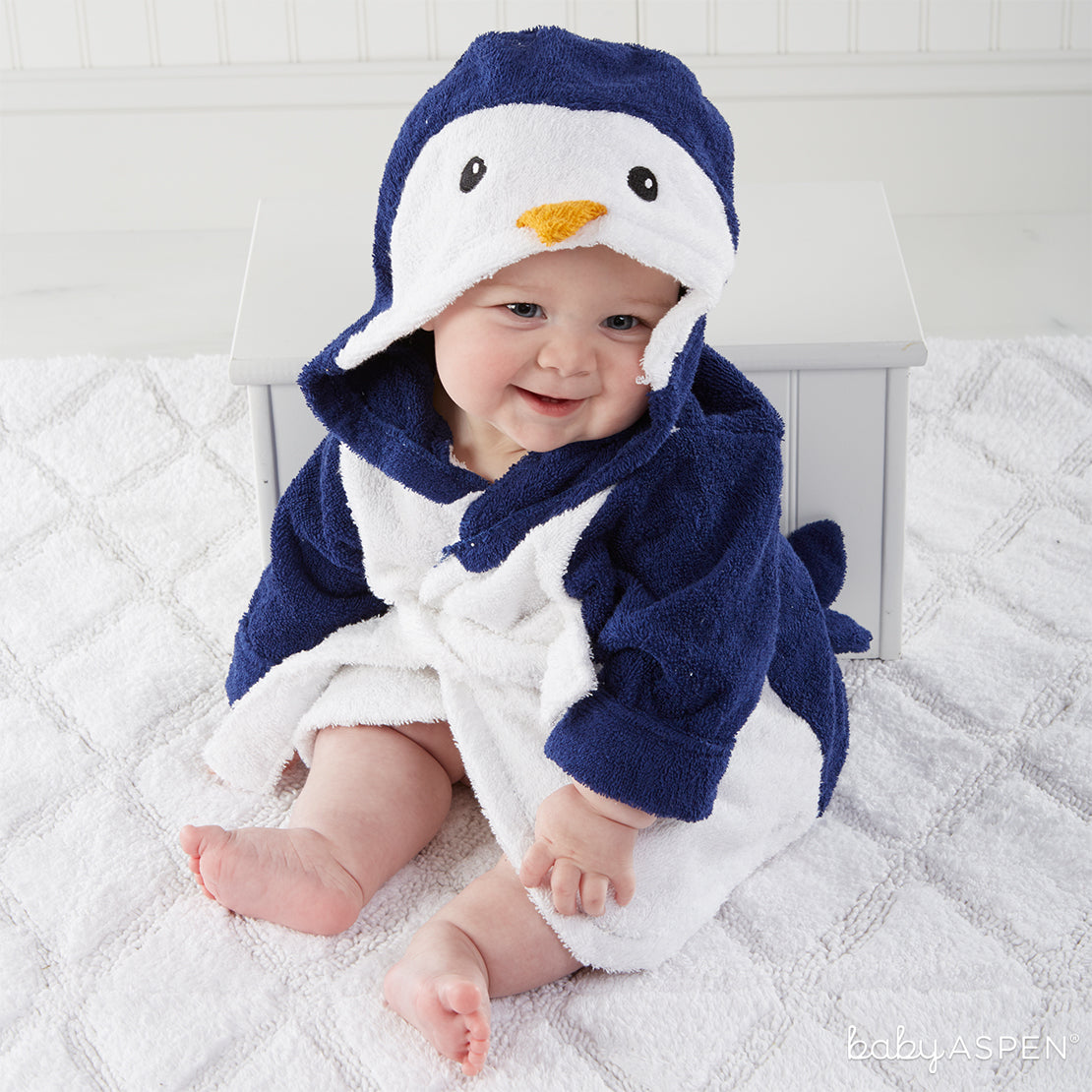 Penguin Hooded Bath Robe | 11 Warm Snuggly Bath Robes + Giveaway | Baby Aspen
