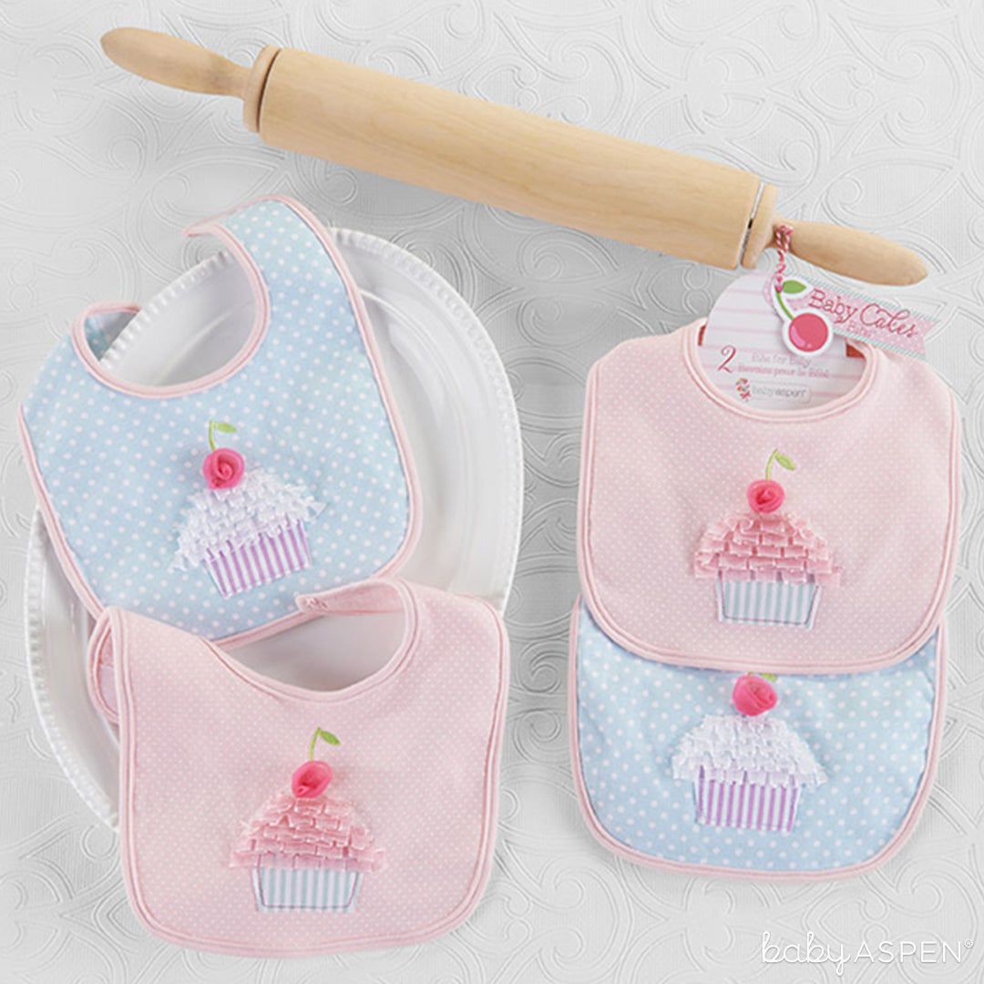 Cupcake Bib Set | Our Favorite Baby Gifts from 2016 | Baby Aspen