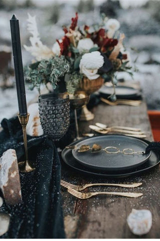 Moody Black and Gold wedding decor