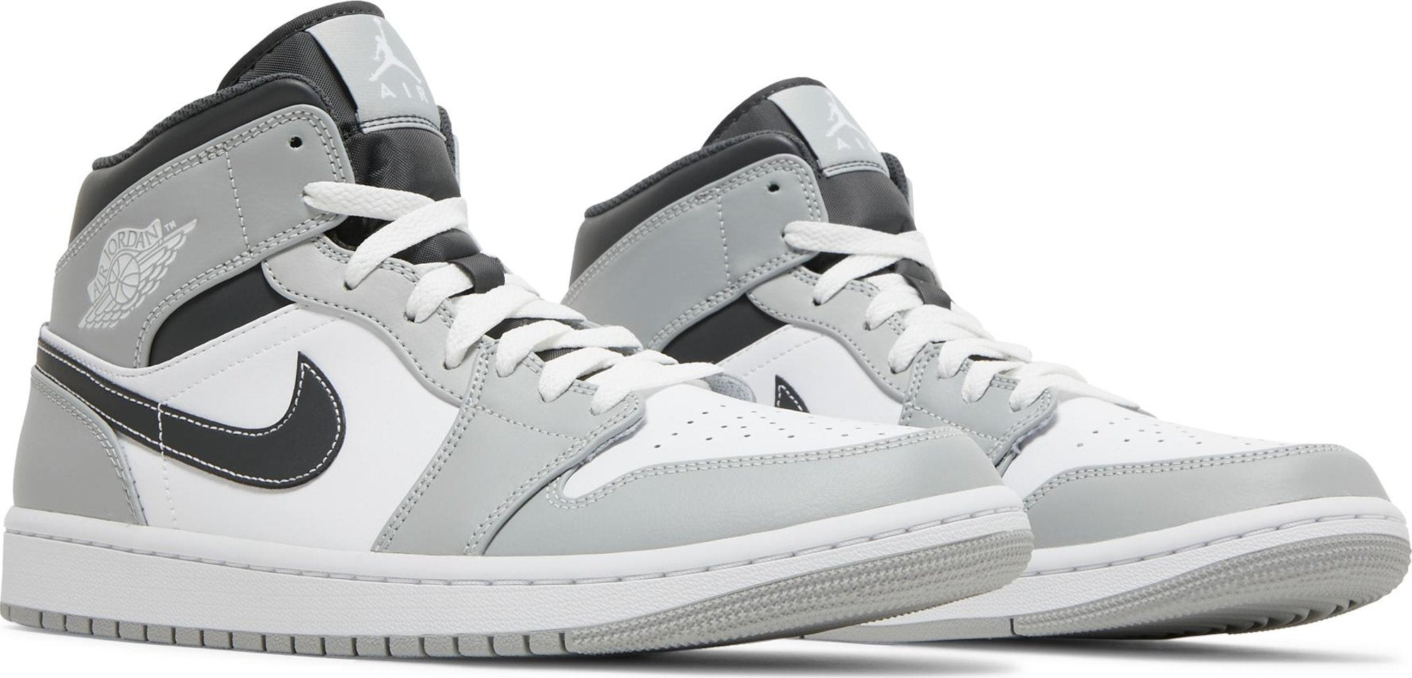 AIR JORDAN 1 Mid 'Light Smoke Grey'