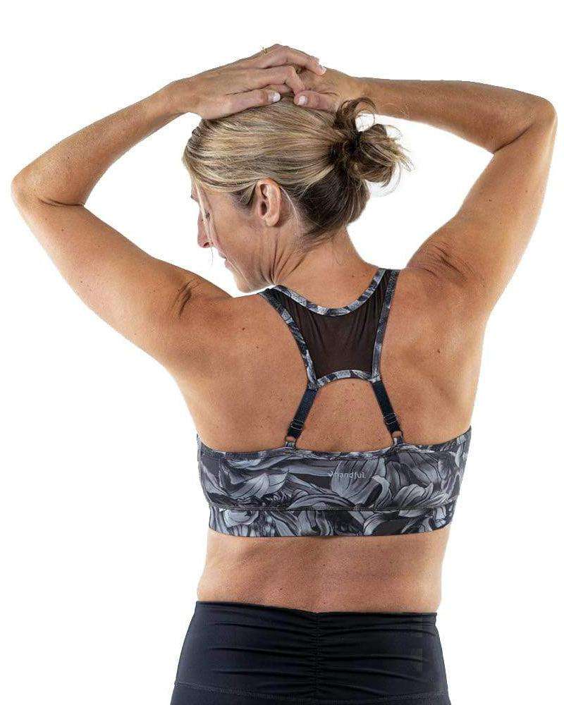 Handful Women's Adjustable Sports Bra with Removable Pads, Versatile  Workout Bras, Mastectomy Bra : : Clothing, Shoes & Accessories