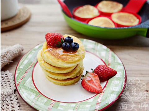 Moules à Pancakes en silicone multiformes - Cuisine-Pratique