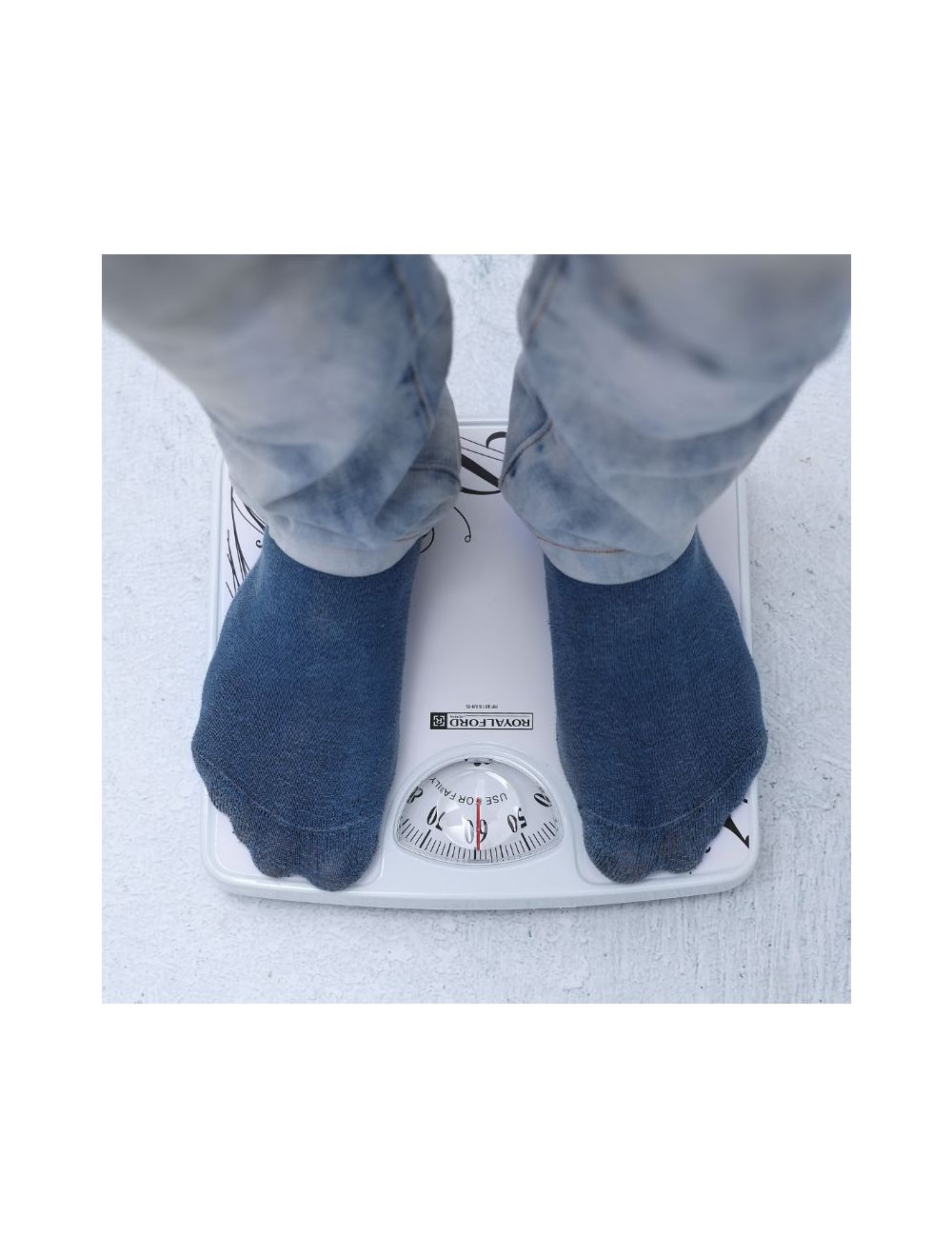 Royalford RF4818 Weighing Scale - Analogue Manual Mechanical Weighing  Machine for Human Body-Weight Machine, 130Kg Capacity